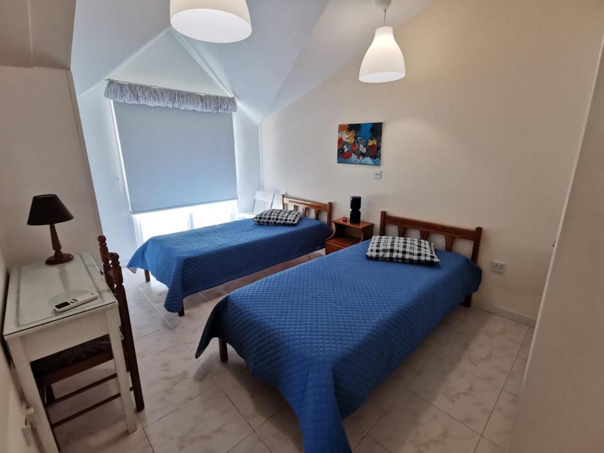 Must Stay - Sea & Salt Lake Panoramic View Apt Larnaca Extérieur photo