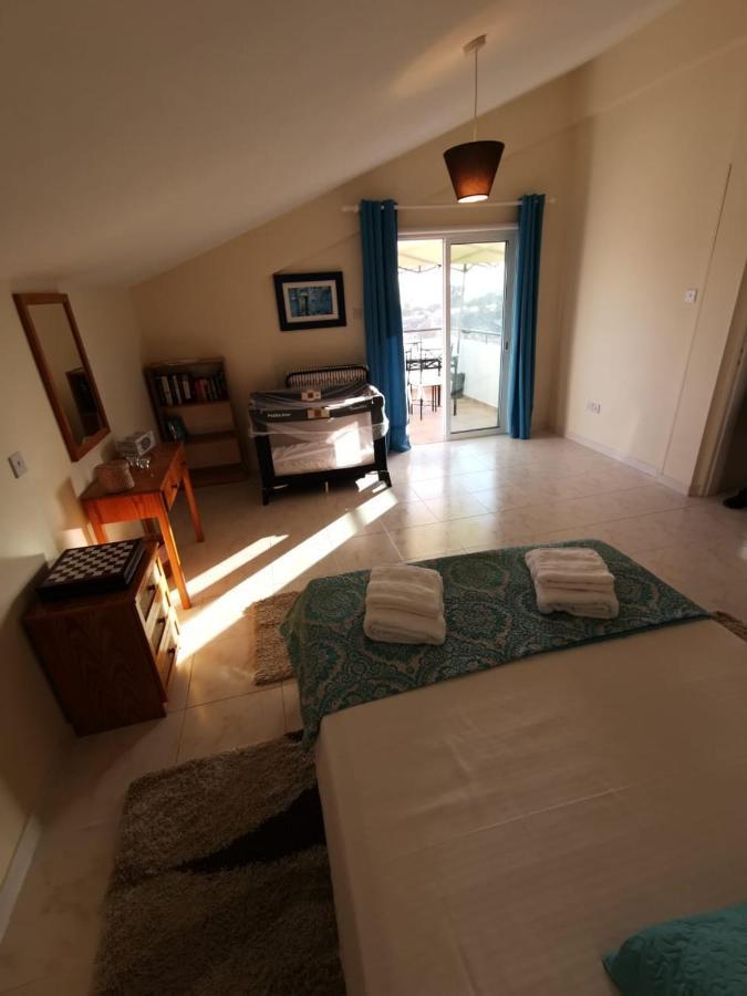 Must Stay - Sea & Salt Lake Panoramic View Apt Larnaca Extérieur photo